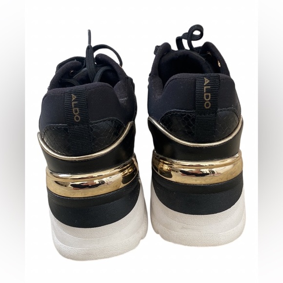 ALDO Black and Gold 👟 - Picture 2 of 7